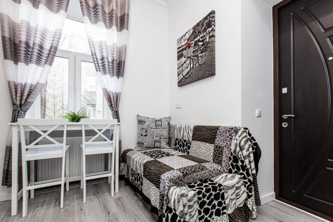 Однокомнатная Форум-Центр Apartment Lviv Exterior photo