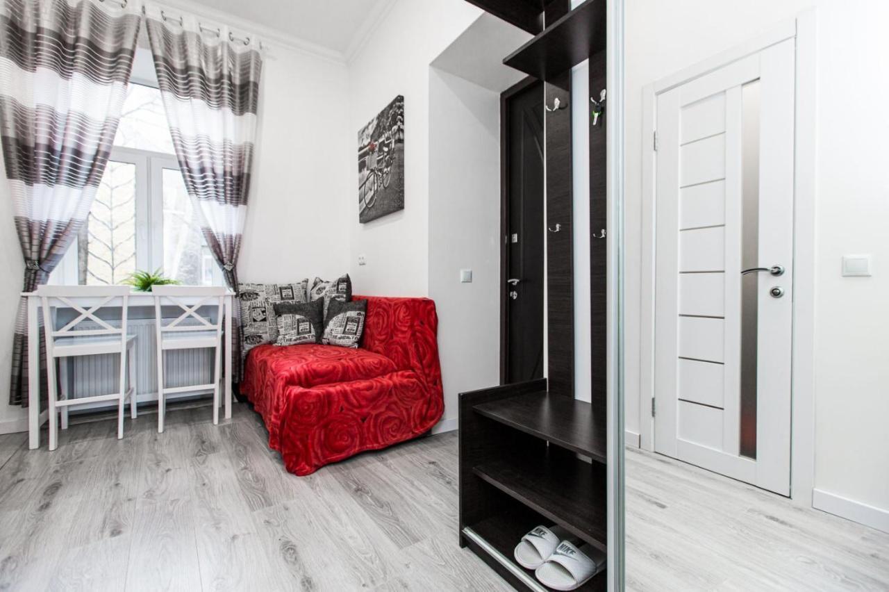 Однокомнатная Форум-Центр Apartment Lviv Exterior photo