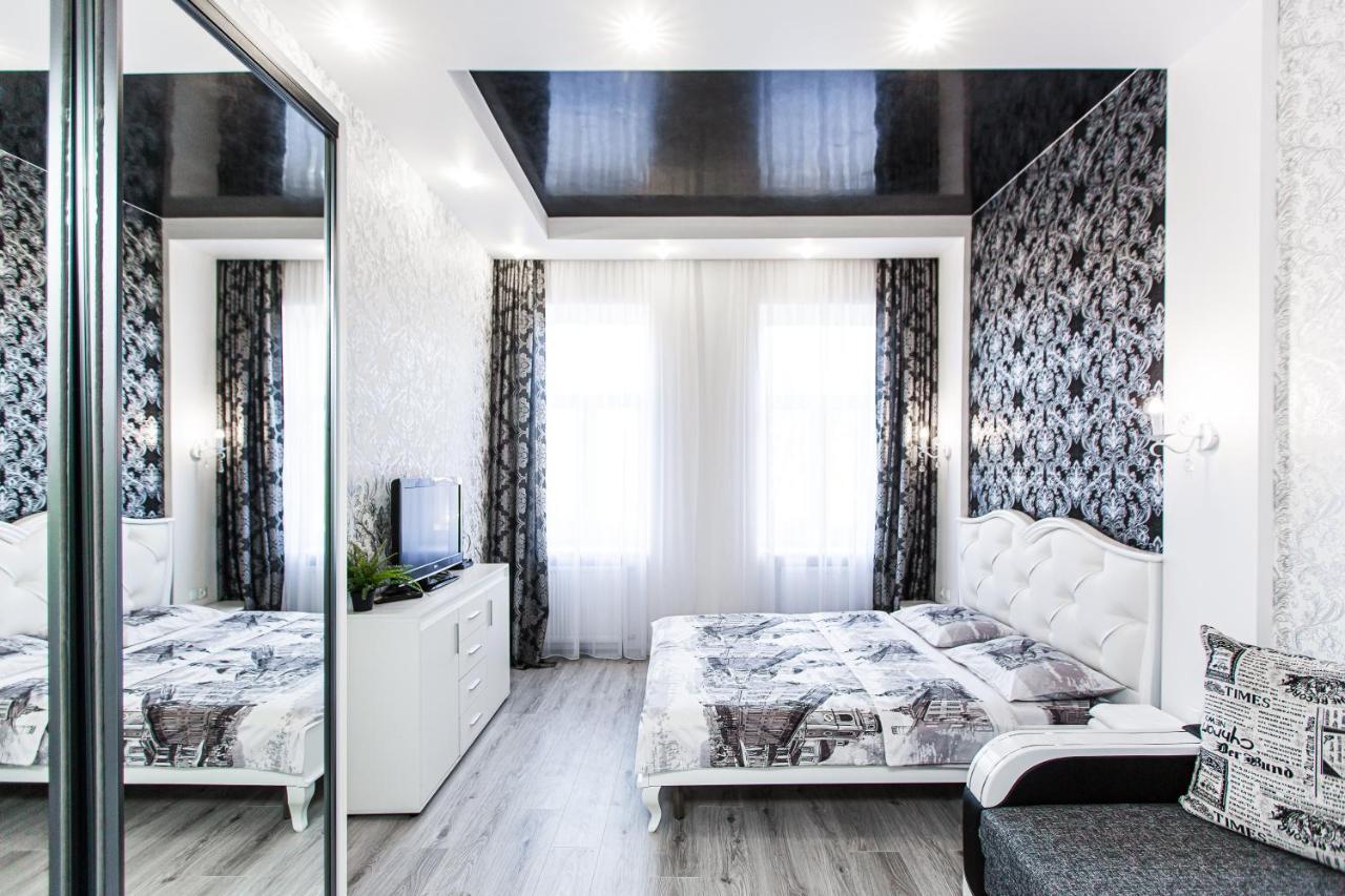 Однокомнатная Форум-Центр Apartment Lviv Exterior photo