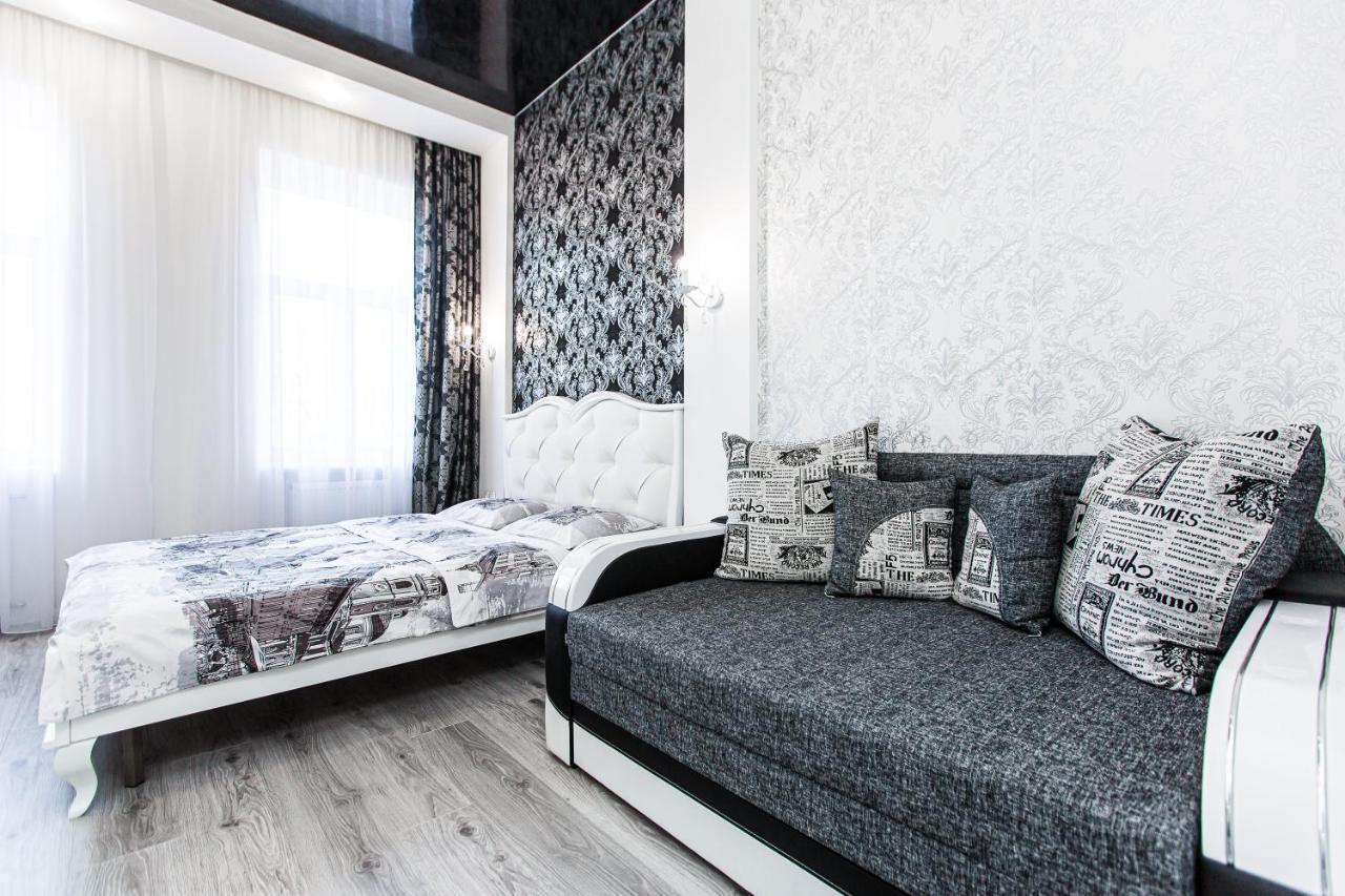 Однокомнатная Форум-Центр Apartment Lviv Exterior photo